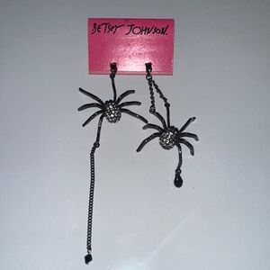 Vintage Betsey Johnson Black and Silver Spider Dangle Earrings